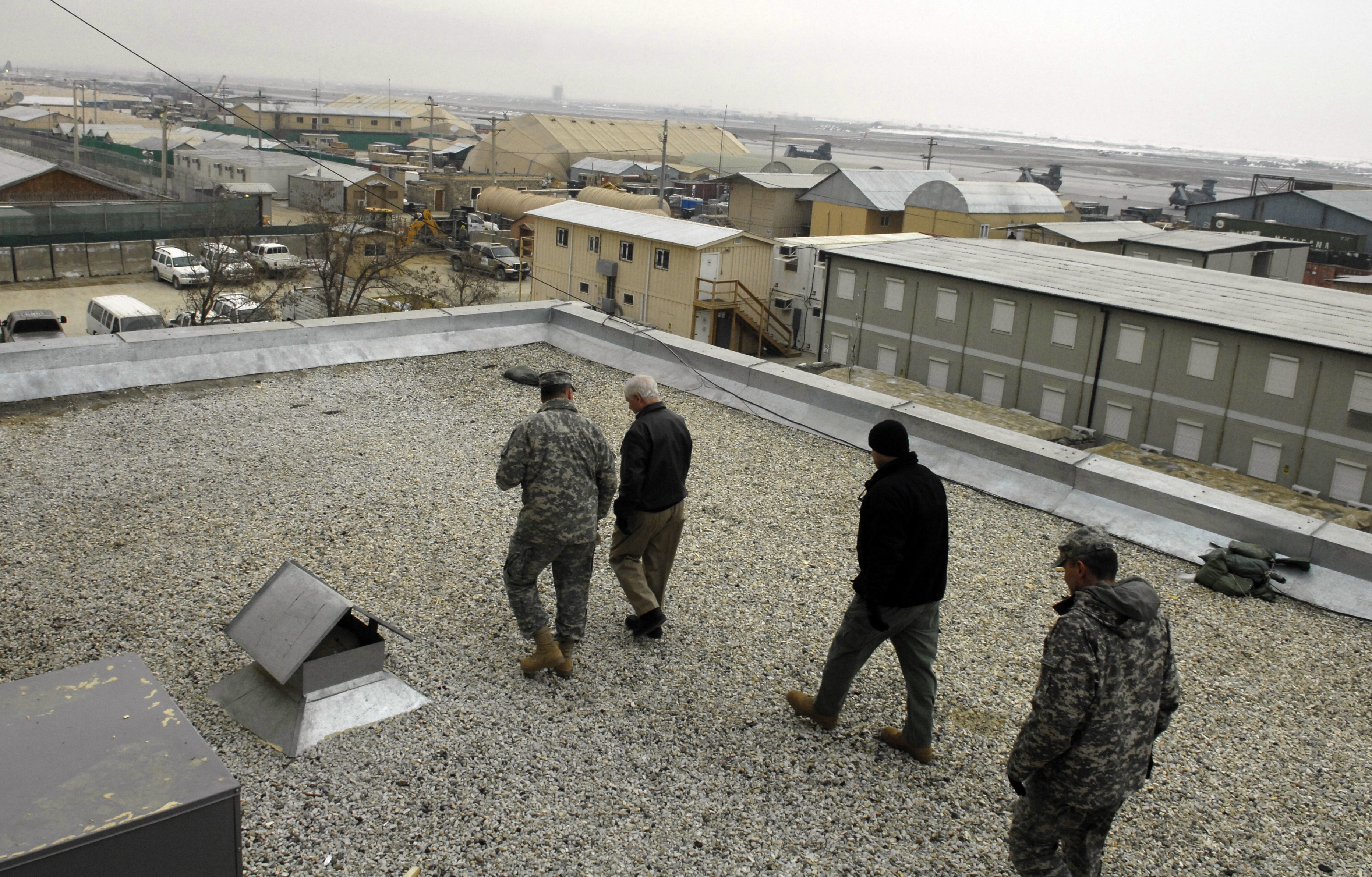 Gates_tours_Bagram_Air_Base_rooftop.jpg