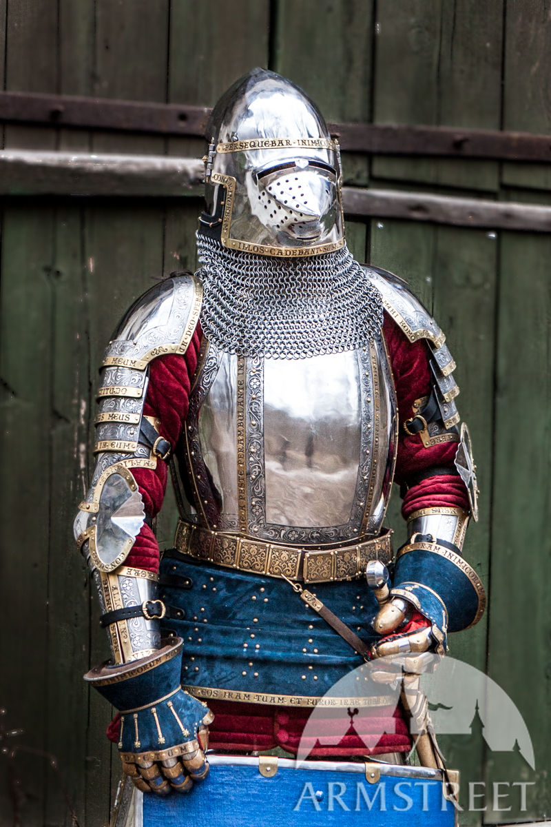 medieval-western-knights-armor-kit-the-kings-guard.jpg